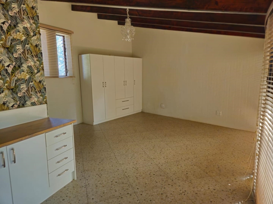 1 Bedroom Property for Sale in Stellenbosch Farms Western Cape